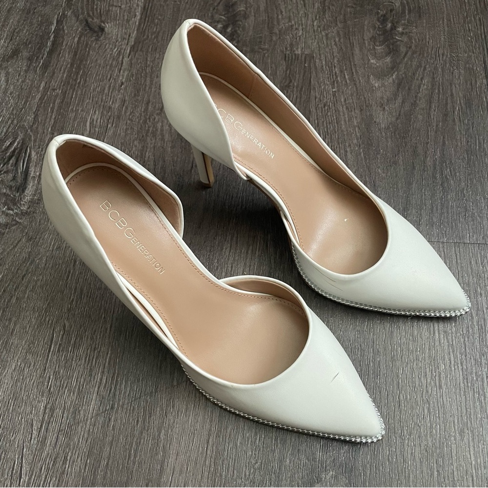BCBGeneration Elegant White Heels